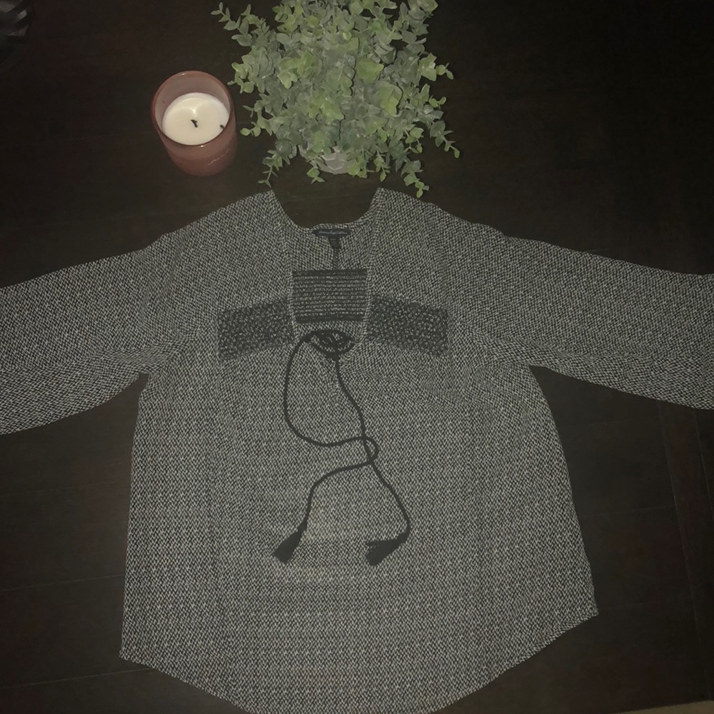 American Eagle Flowy Top